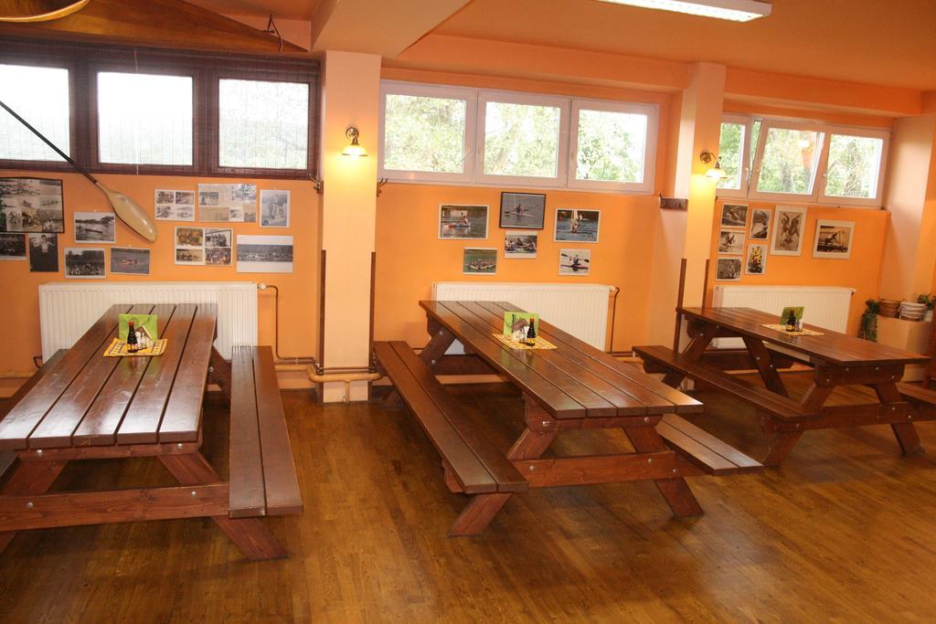 Hostel Boathouse Prague Luaran gambar